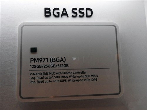 三星秀首款BGA封裝迷你SSD：指尖上狂飆1.5GB/s